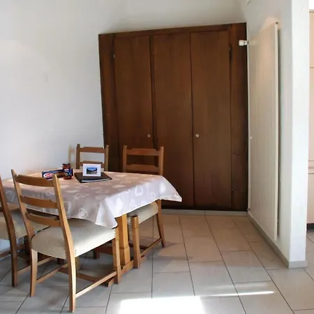 Arnica 4 By Interhome Apartman La Punt-Chamues-ch